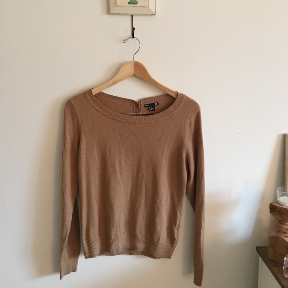 H&M basics tan crewneck sweater - Picture 1 of 4